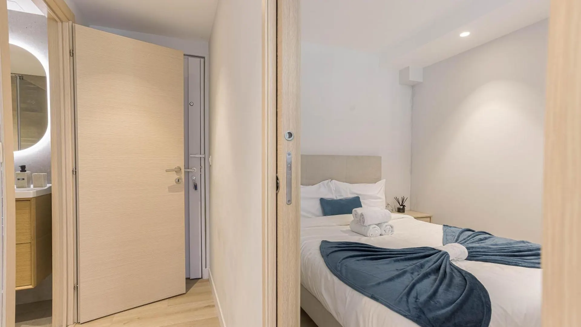 Rouaze - 14Mn Du Palais, Face Aux Plages, Central, Balcon Cannes