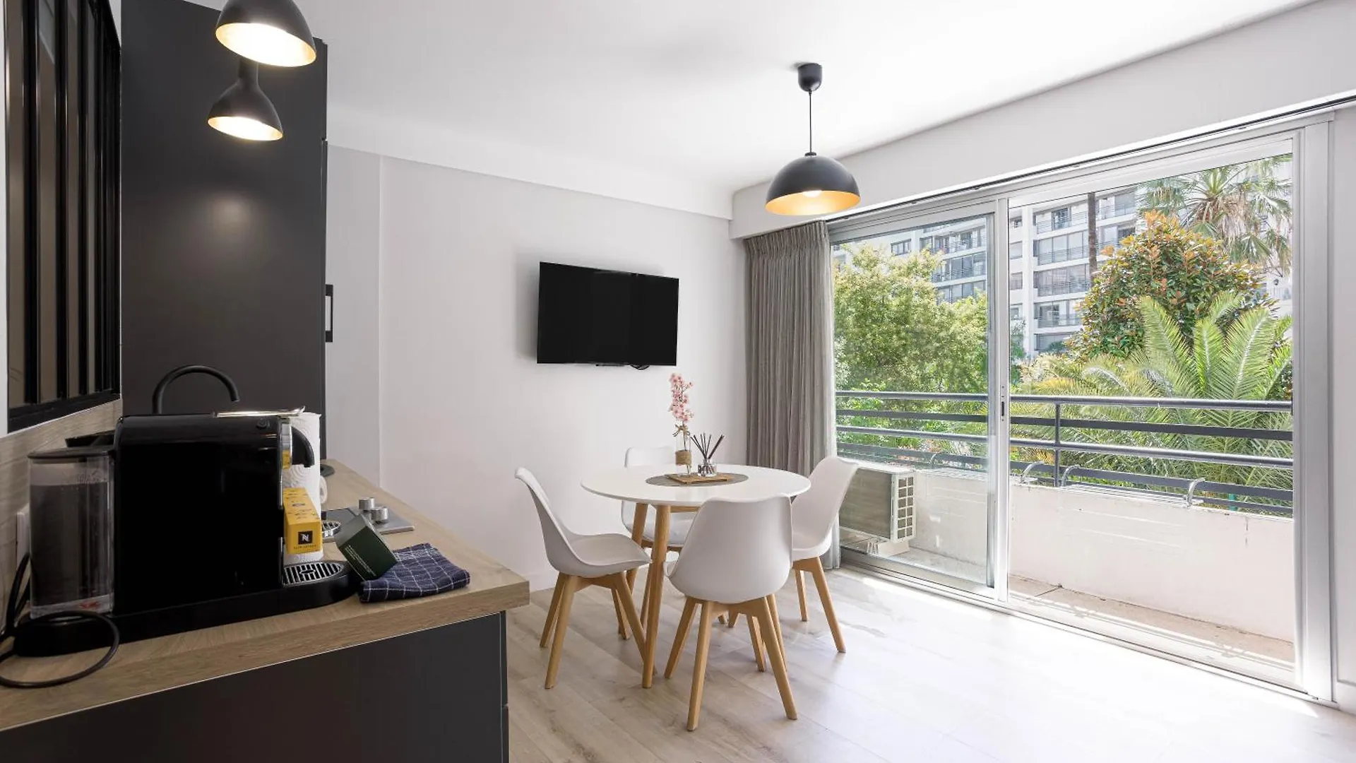 Rouaze - 14Mn Du Palais, Face Aux Plages, Central, Balcon Cannes